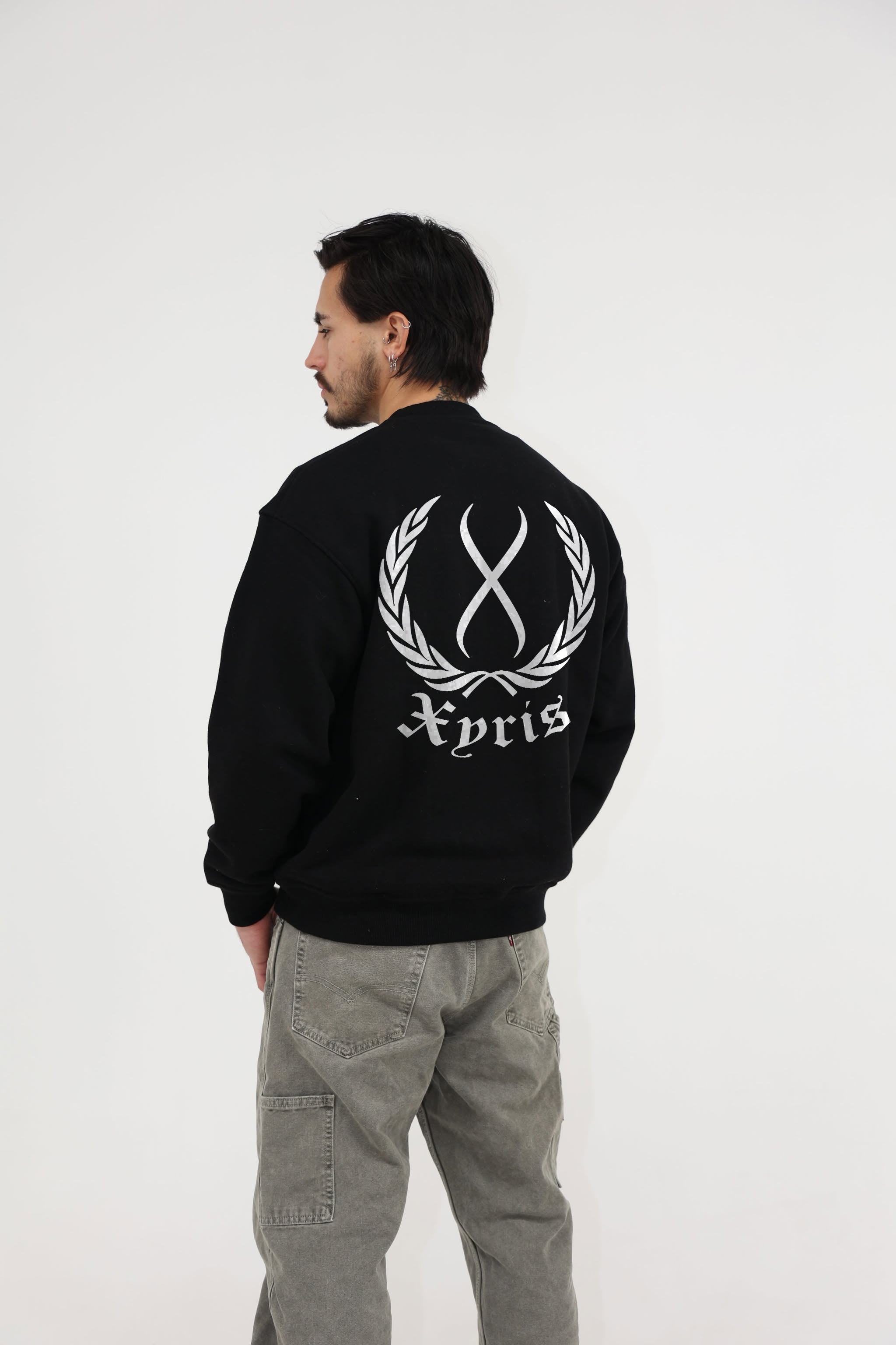 Laurel X Crewneck (Black) - Xyris Clothing